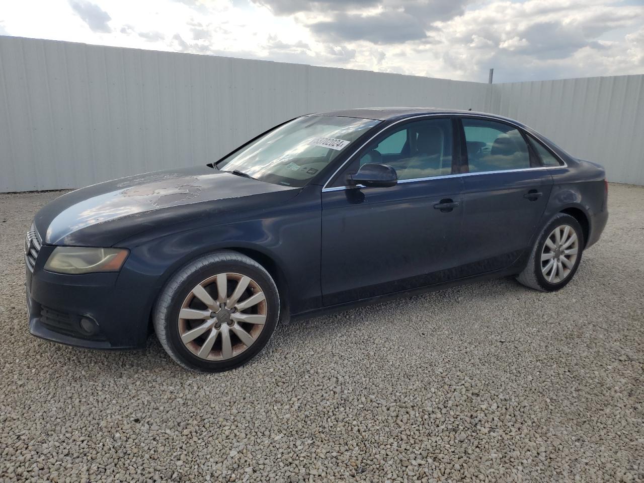 AUDI A4 2011 wauefafl1bn015895