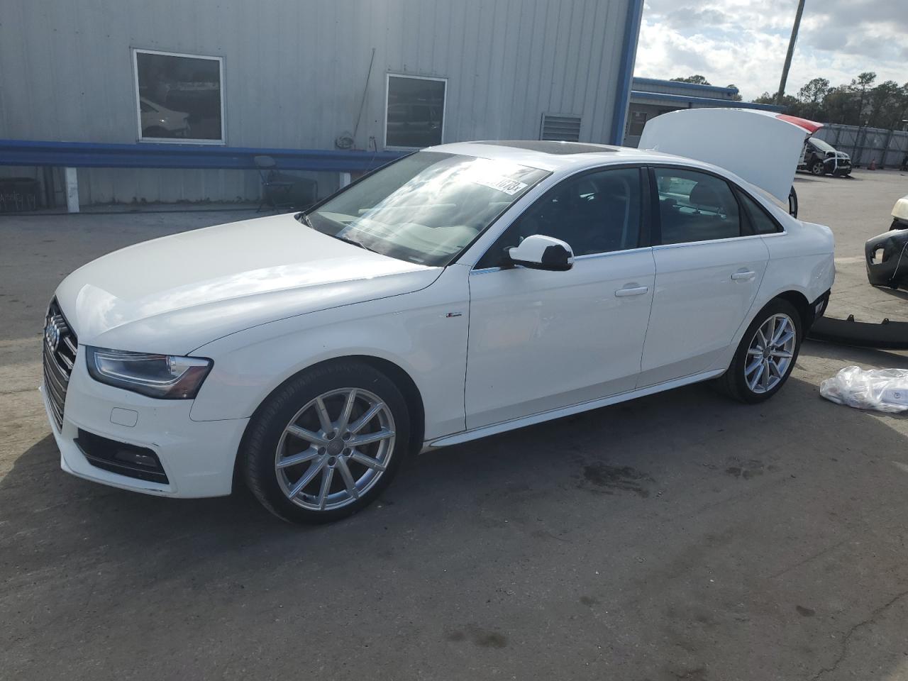 AUDI A4 2014 wauefafl3en029348