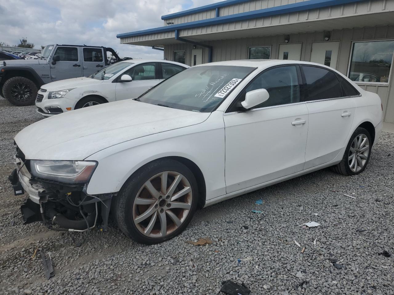 AUDI A4 2013 wauefafl7da044957