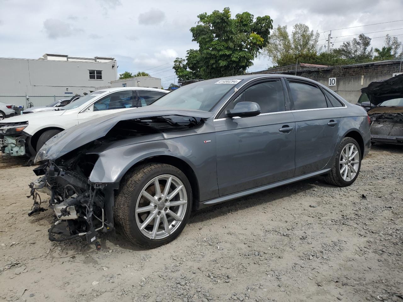 AUDI A4 2014 wauefafl8ea003903