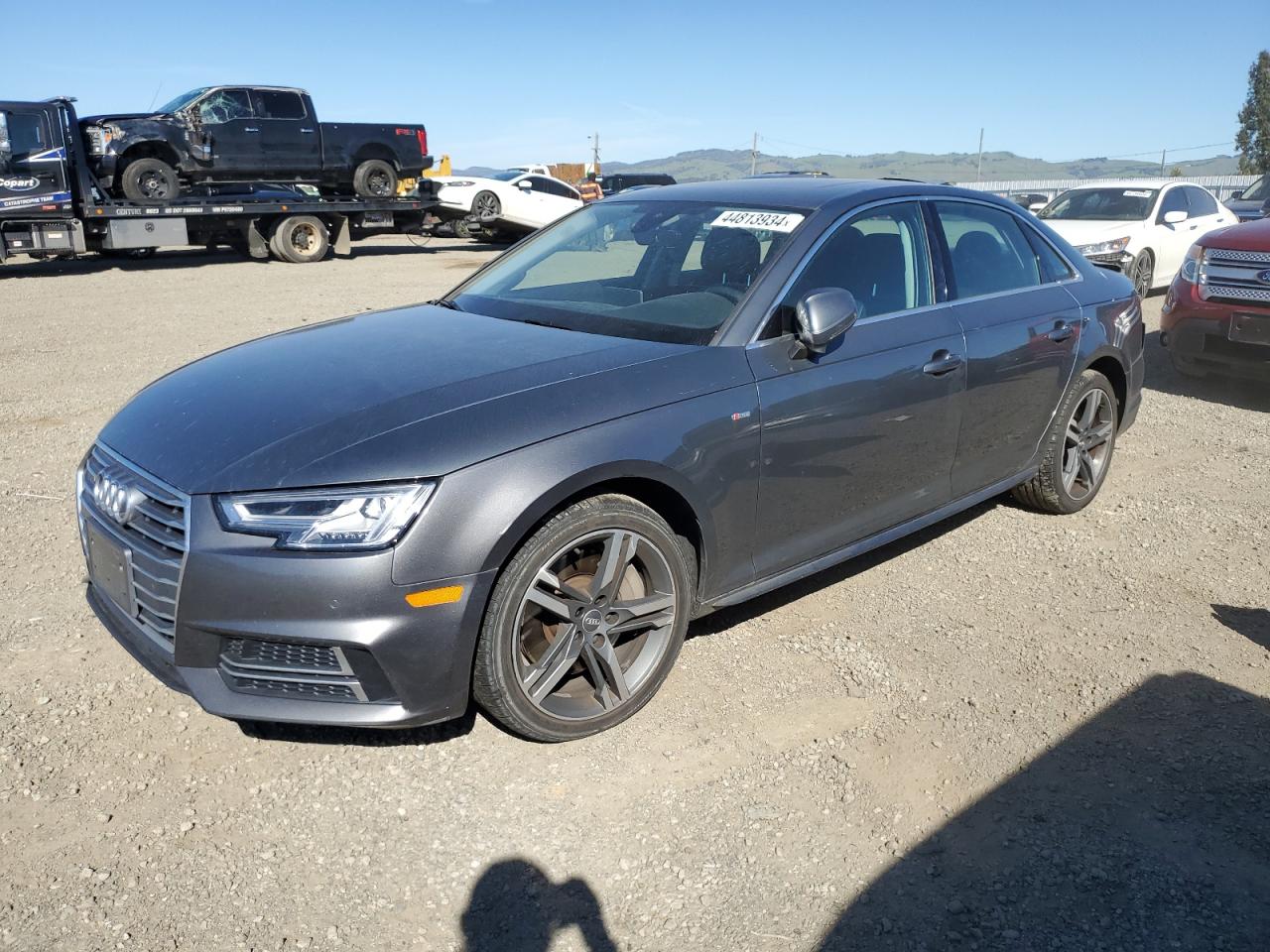 AUDI A4 2018 wauenaf41ja128215