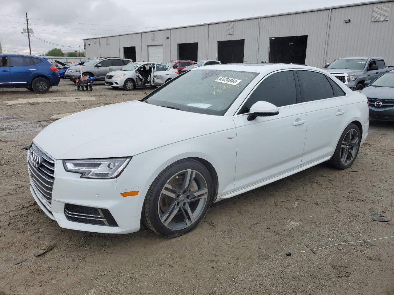 AUDI A4 2018 wauenaf41jn015311