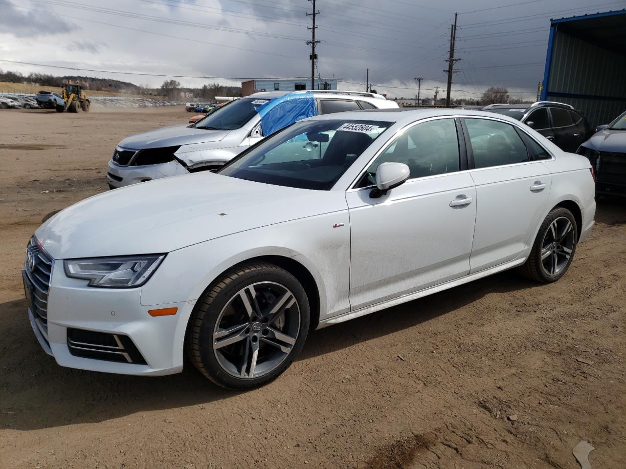 AUDI A4 2018 wauenaf45ja012466