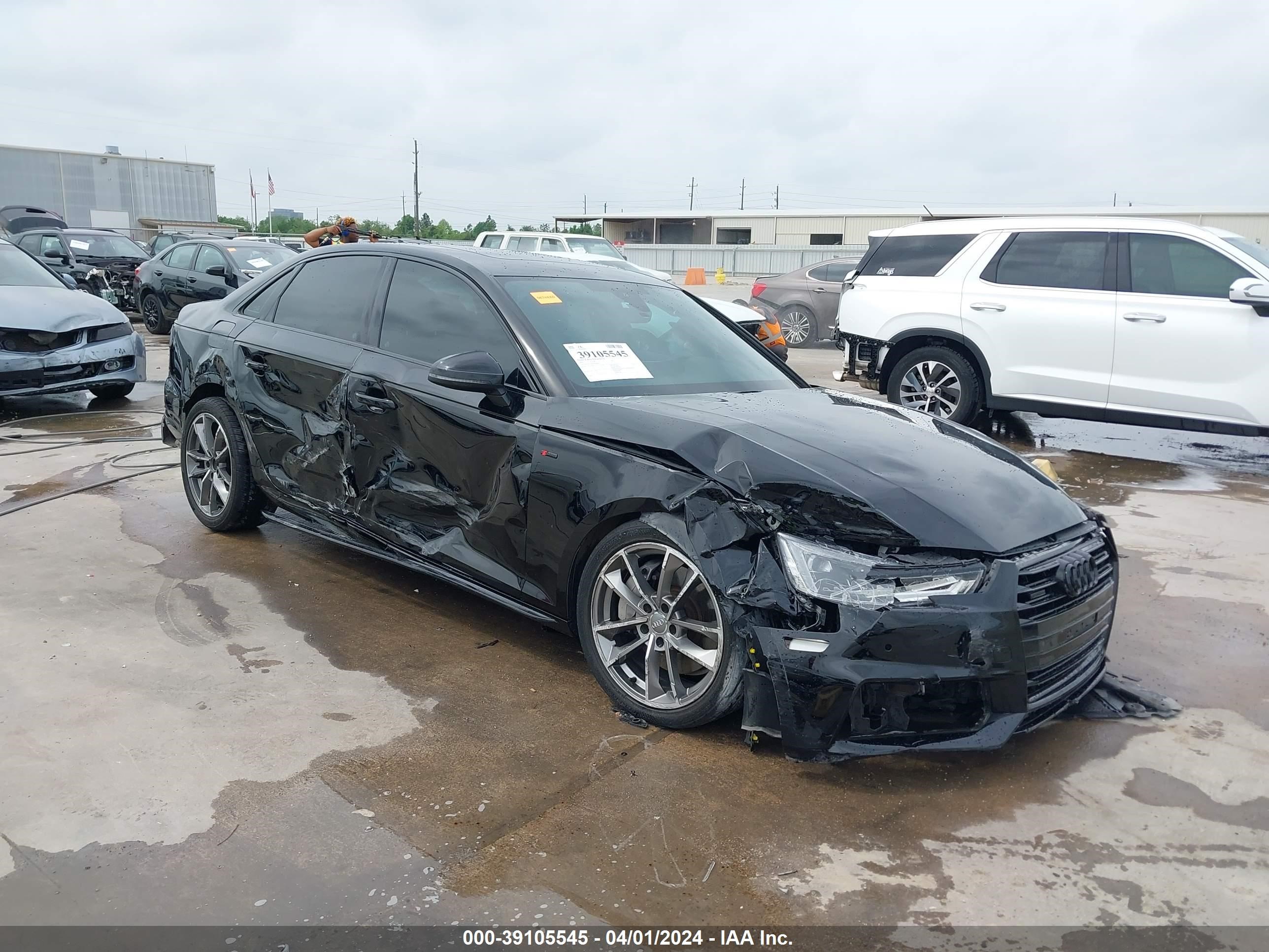 AUDI A4 2017 wauenaf47hn040031