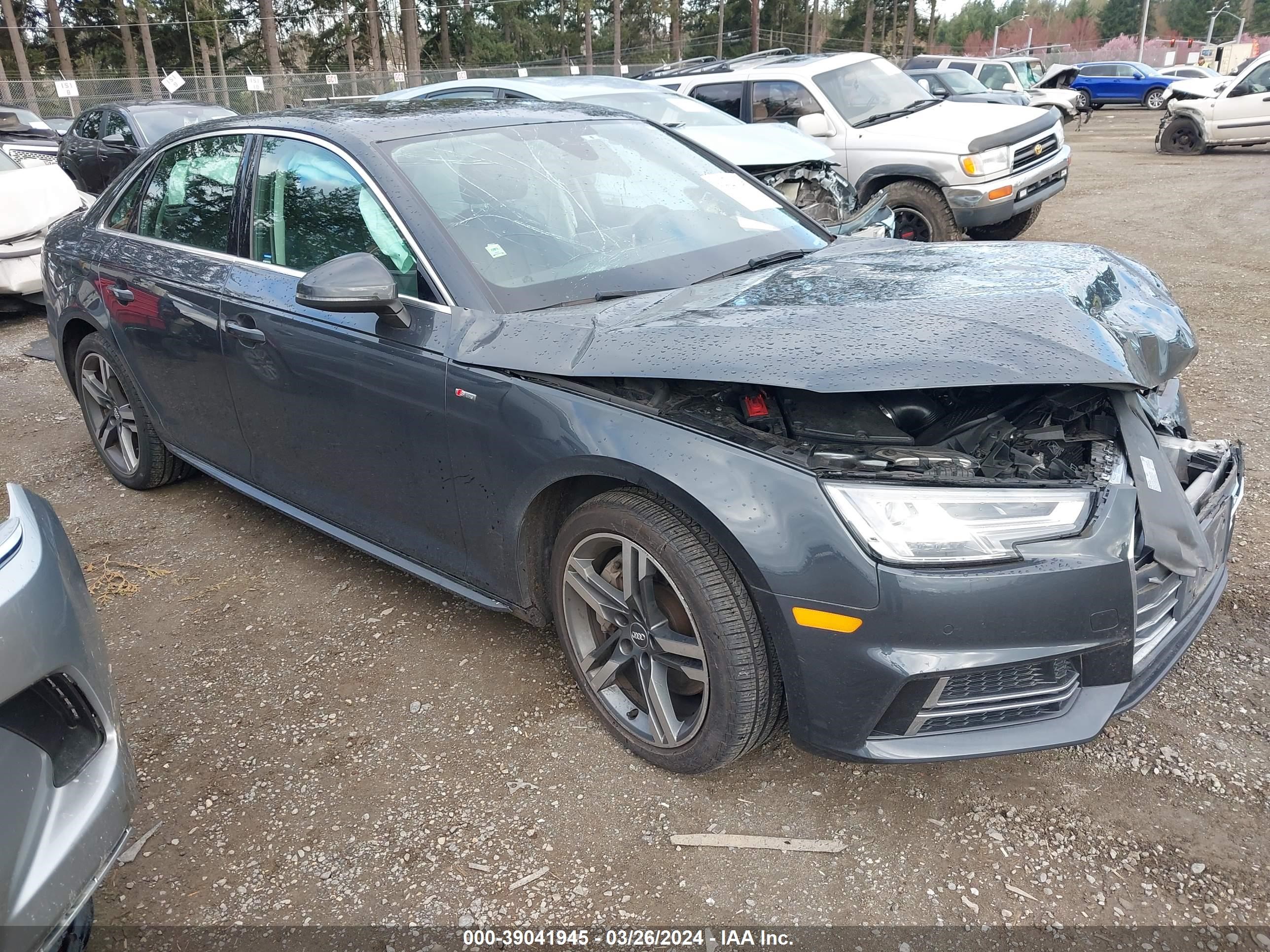 AUDI A4 2017 wauenaf49hn057008