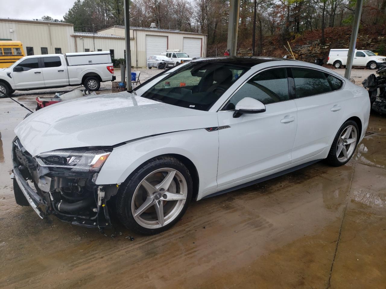 AUDI A5 2018 wauencf57ja010545