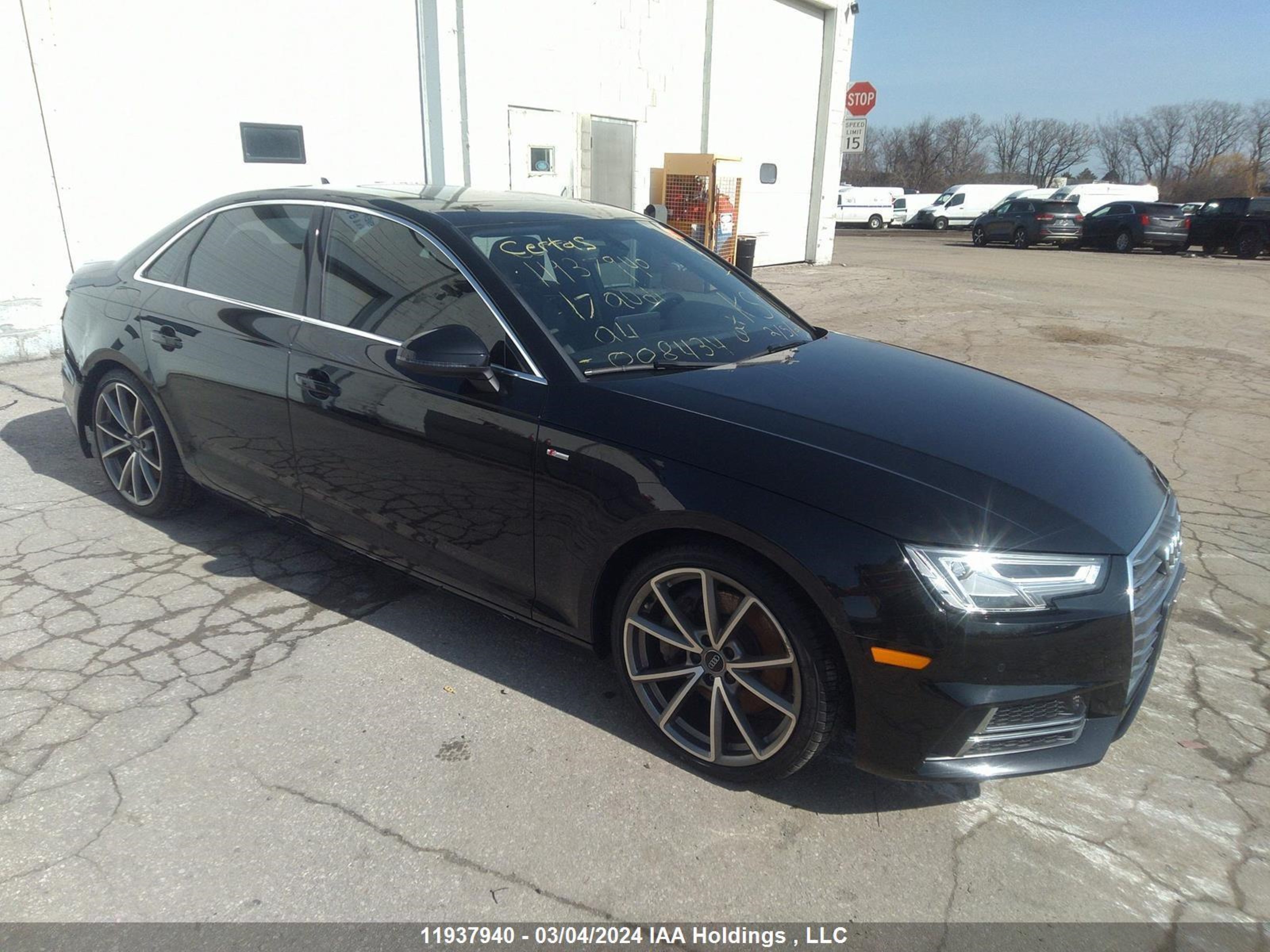 AUDI A4 2017 waufnaf46hn008434