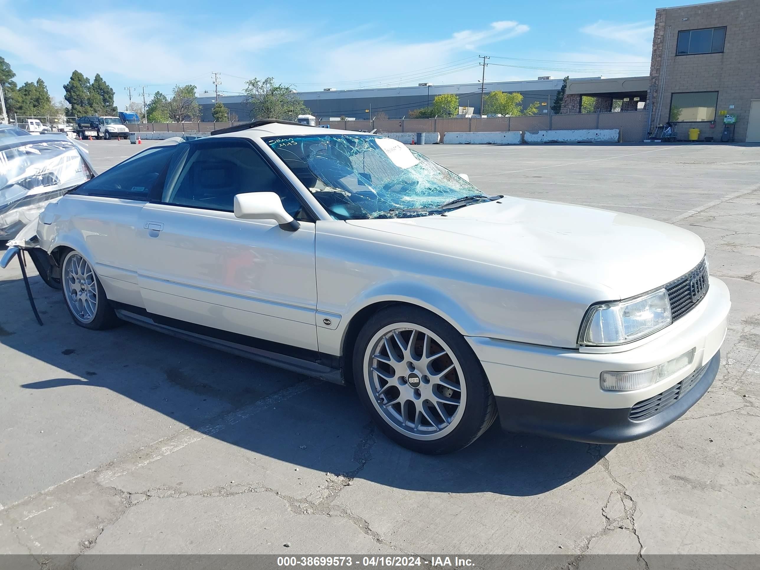 AUDI COUPE 1991 waugf58b0ma001212