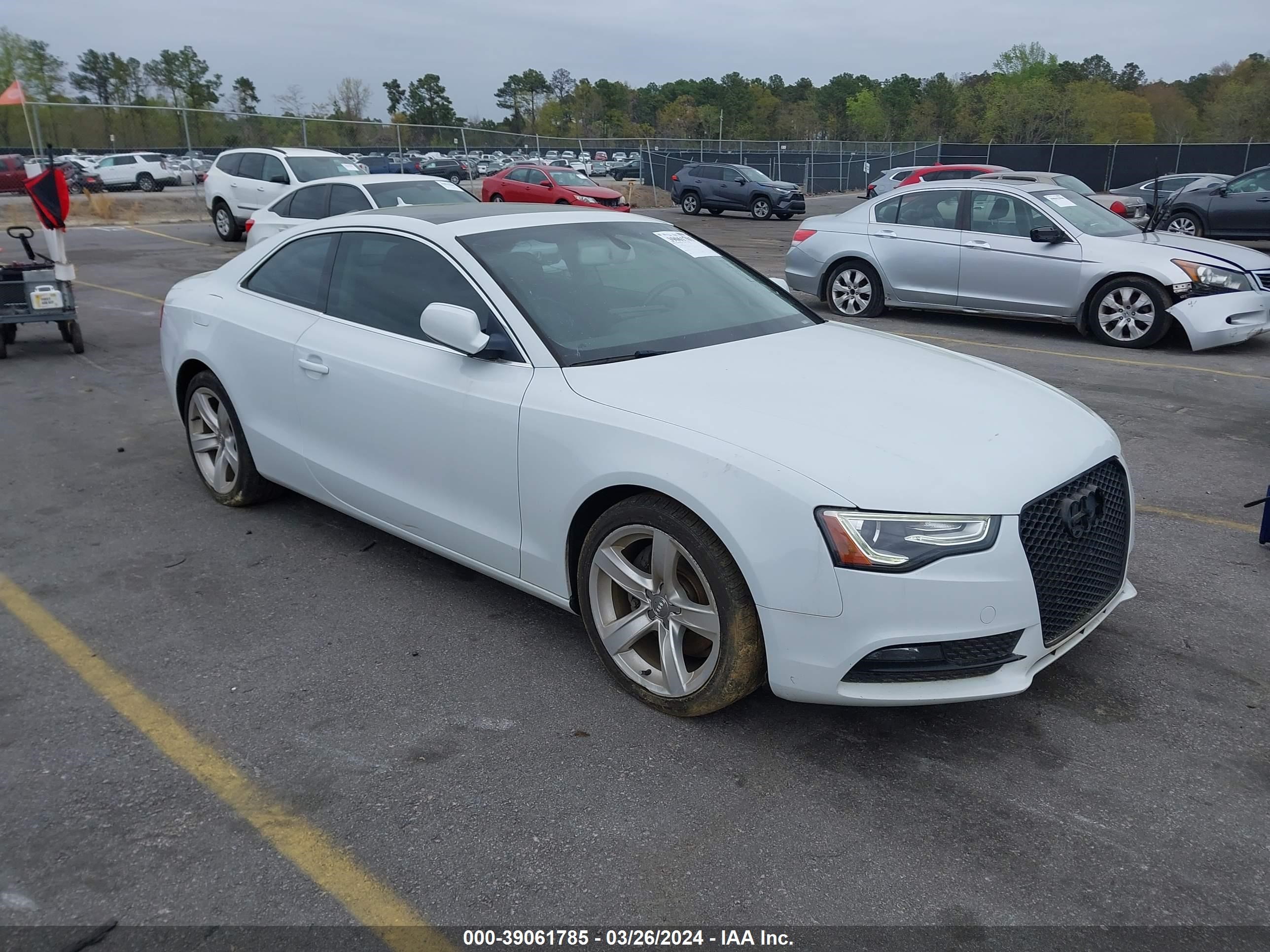 AUDI A5 2015 waugfafr3fa013320