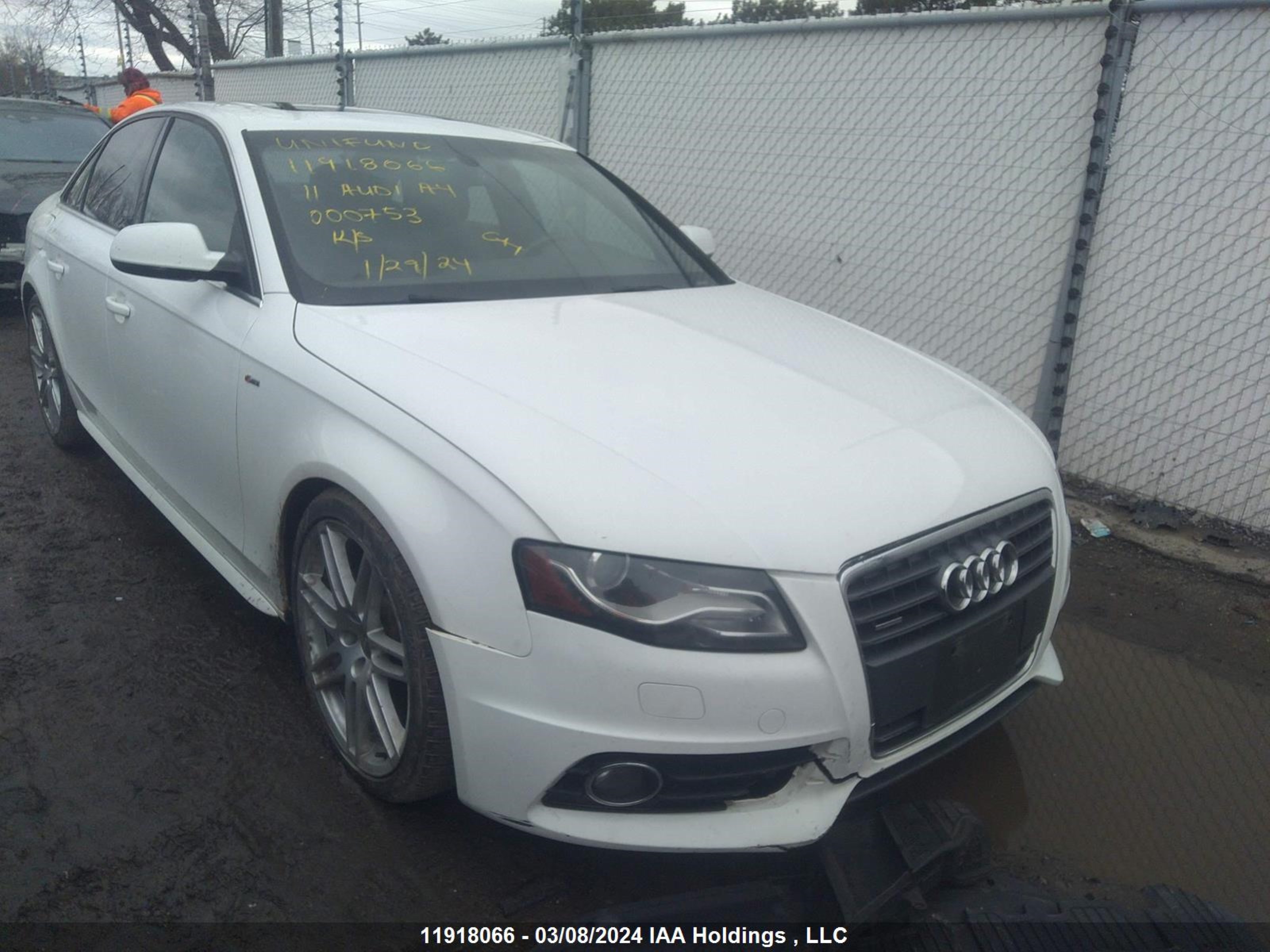 AUDI A4 2011 wauhfcfl4bn000753