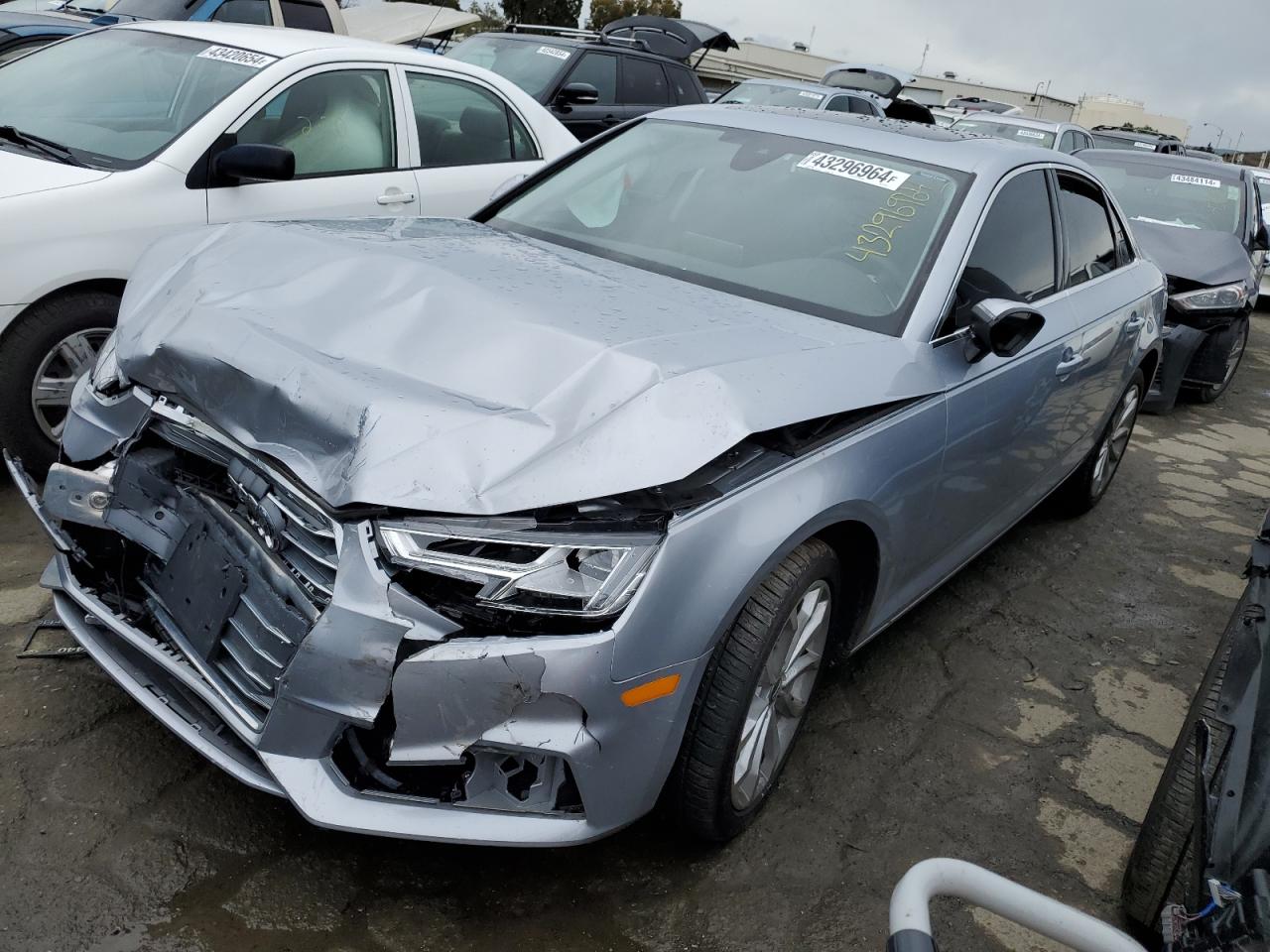 AUDI A4 2019 wauhmaf49kn012755