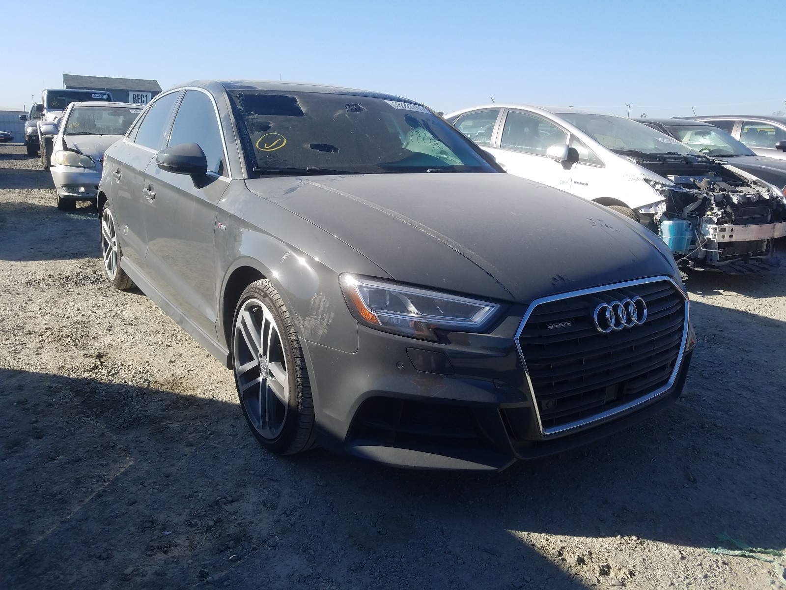 AUDI A3 PREMIUM 2018 wauj8gff1j1075199