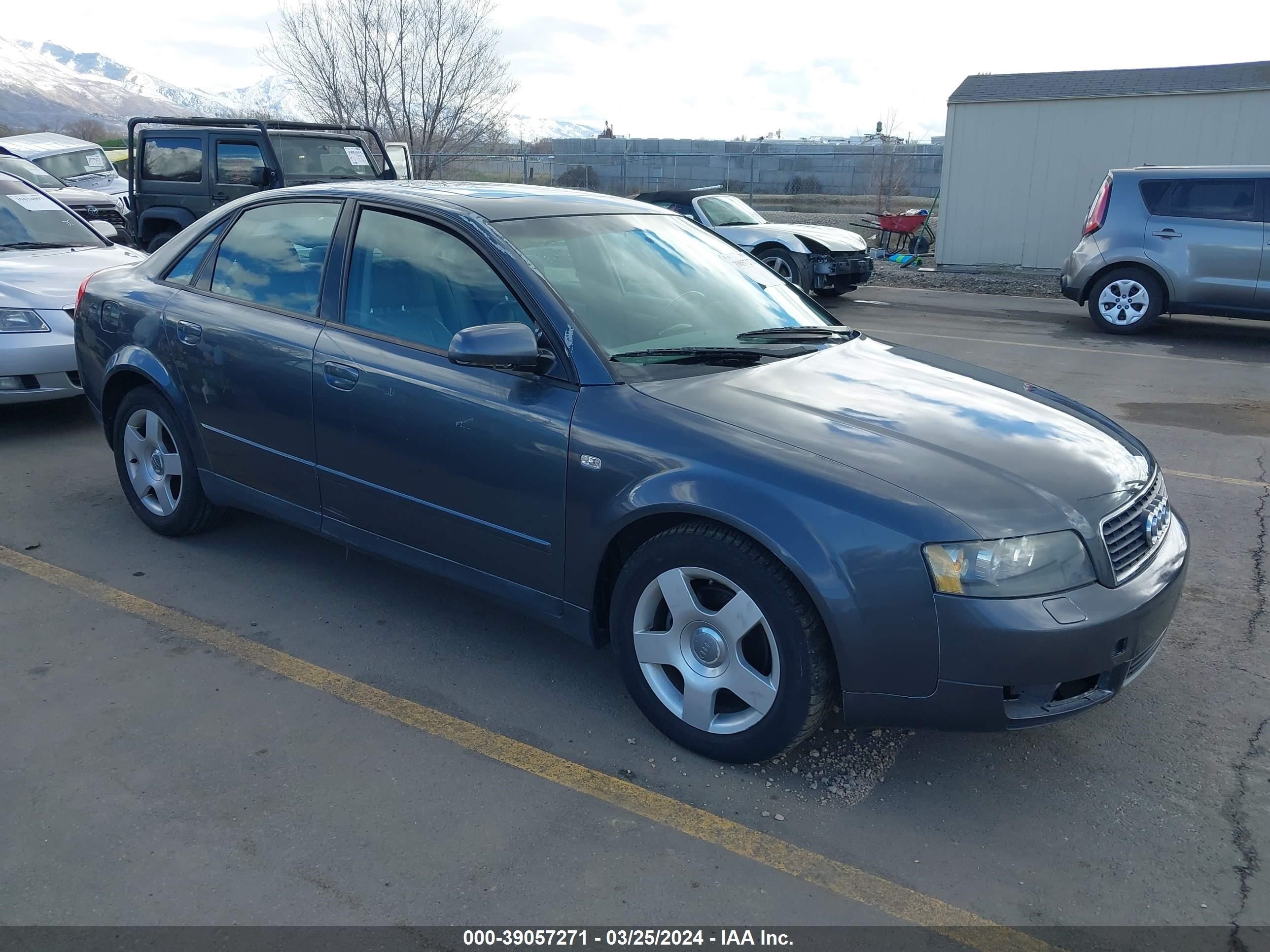 AUDI A4 2002 waujc68e12a173390