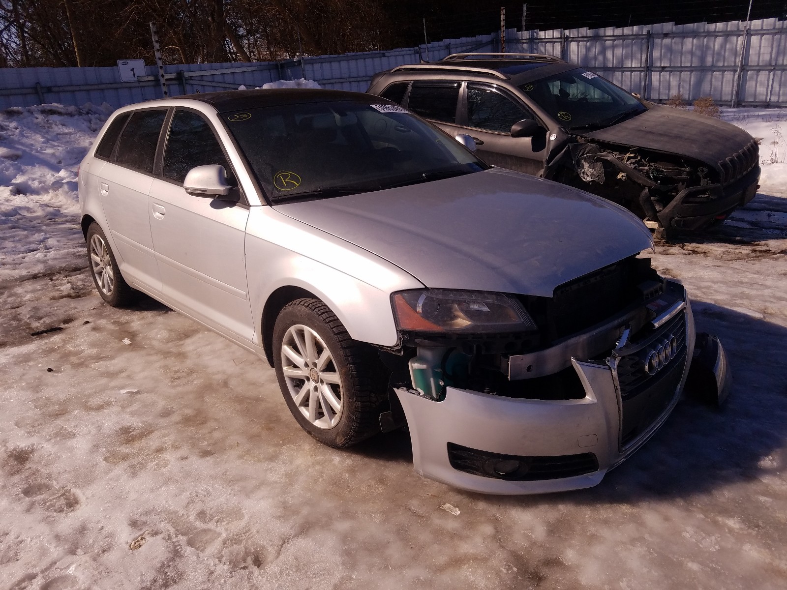 AUDI A3 PREMIUM 2010 waujfcfm4aa079048