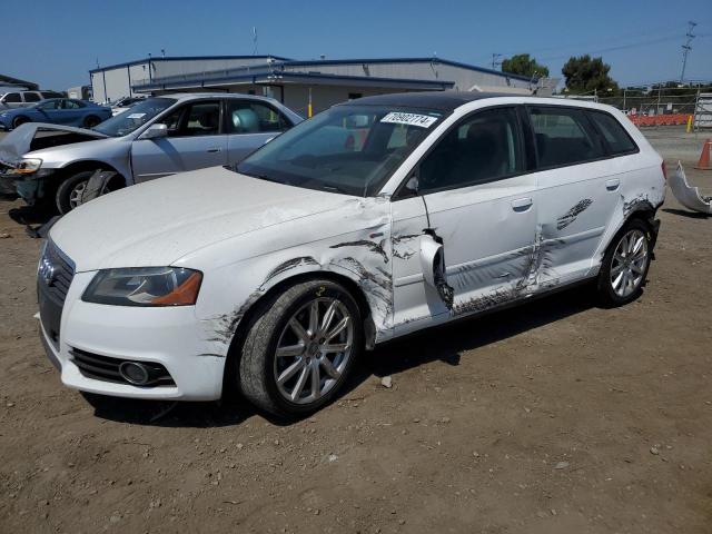 AUDI A3 PREMIUM 2010 waukeafm6aa133526