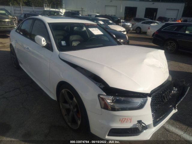 AUDI A4 2014 waukfafl7en031560