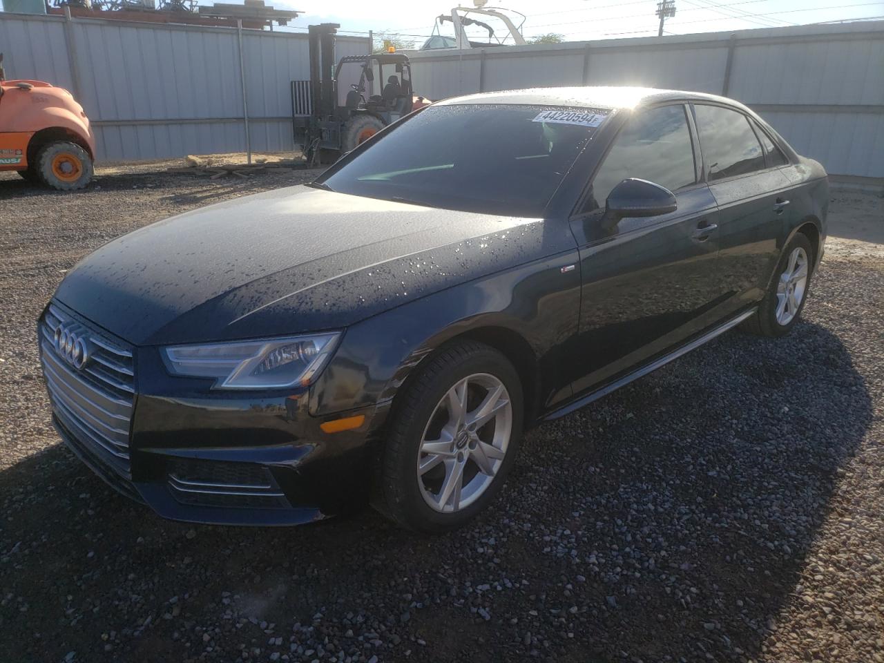 AUDI A4 2018 waukmaf42ja131338