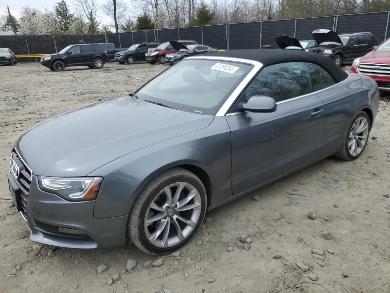 AUDI A5 2014 waulfafh6en010232