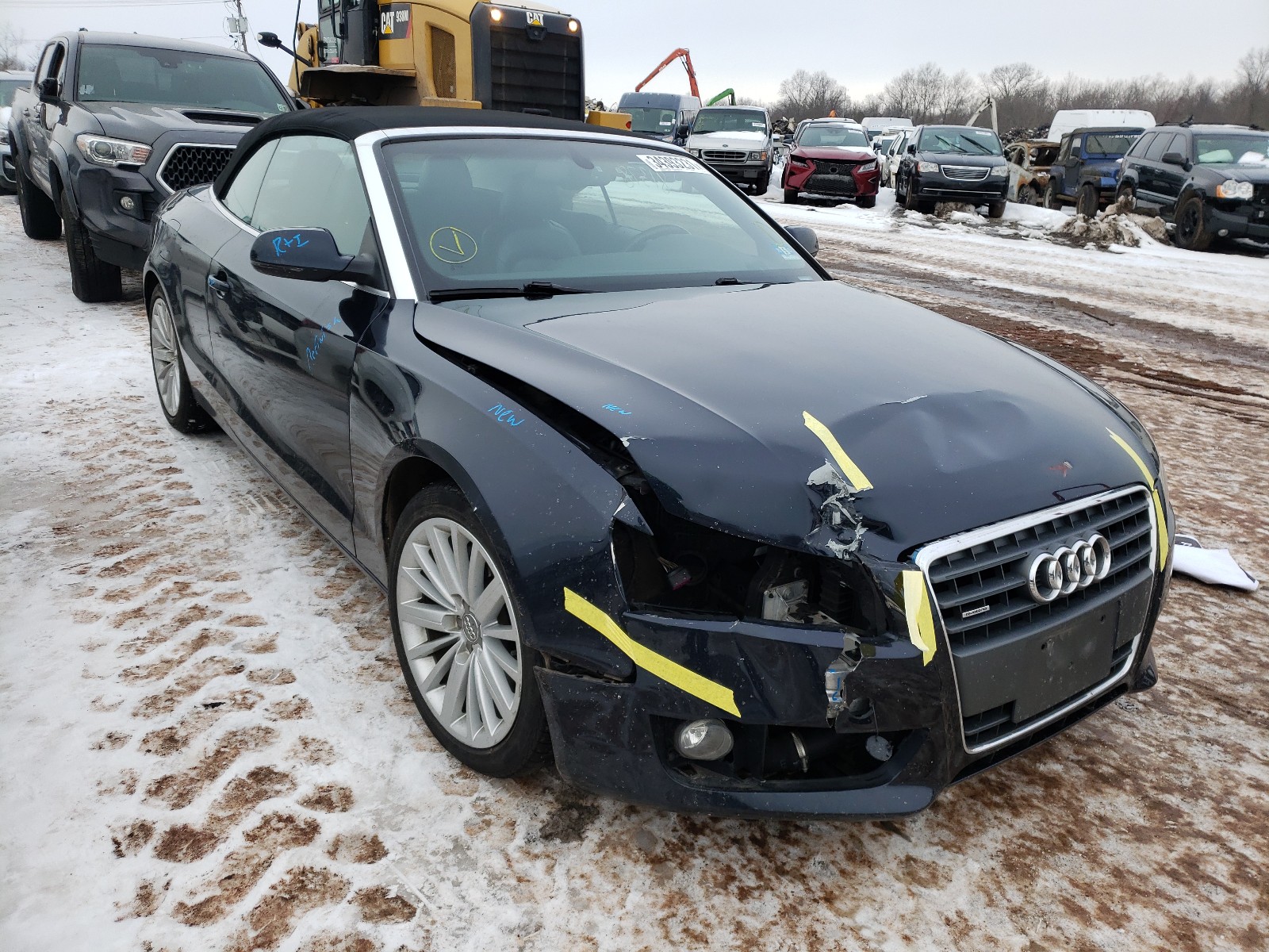 AUDI A5 PREMIUM 2011 waulfafh8bn017145