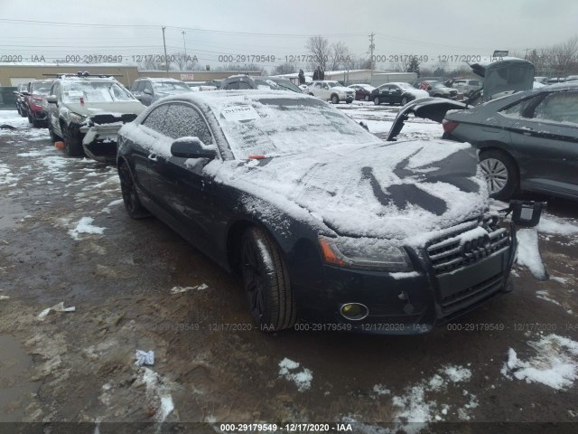 AUDI A5 2011 waulfafr4ba077682