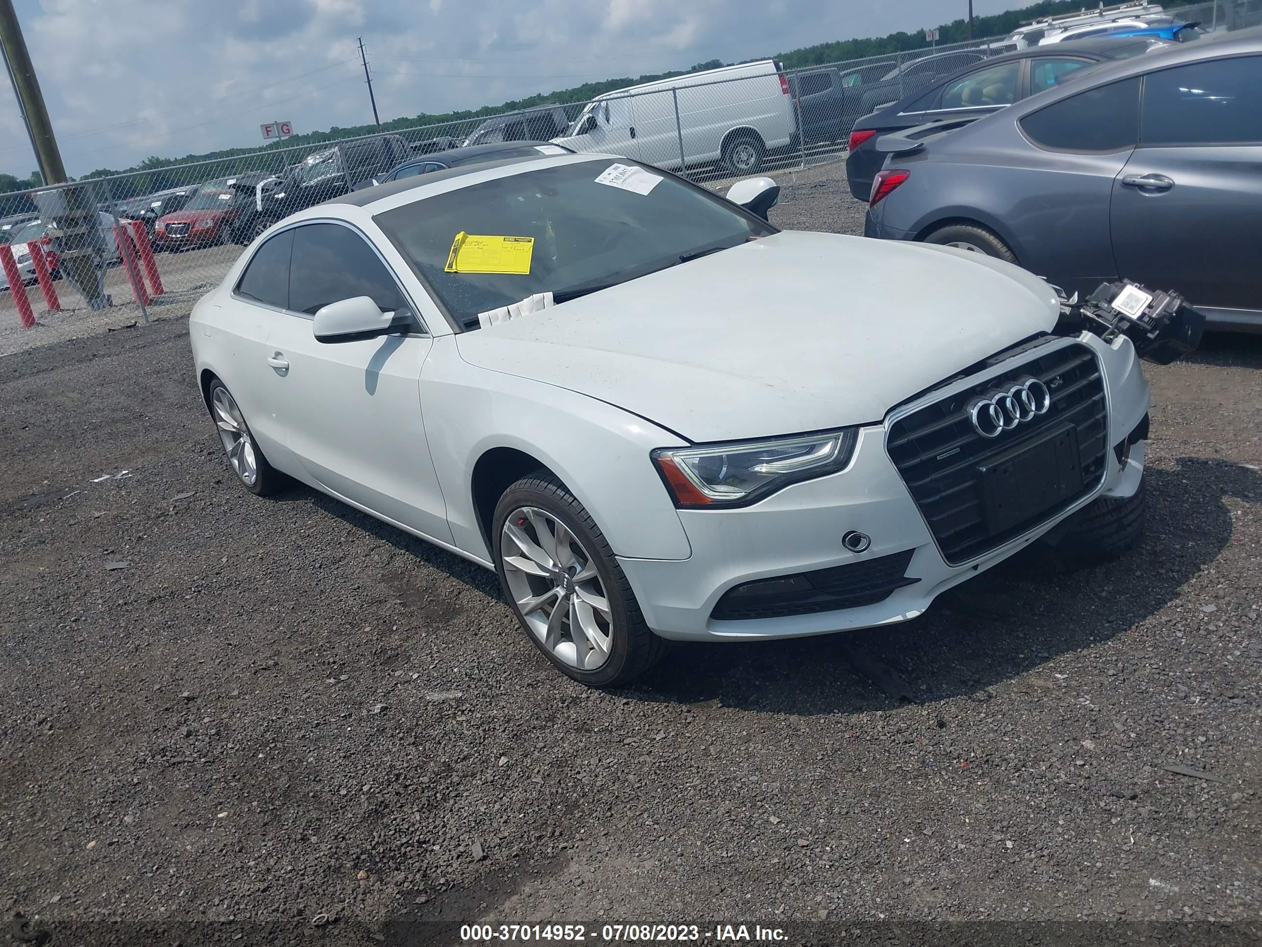 AUDI A5 2013 waulfafr6da054911