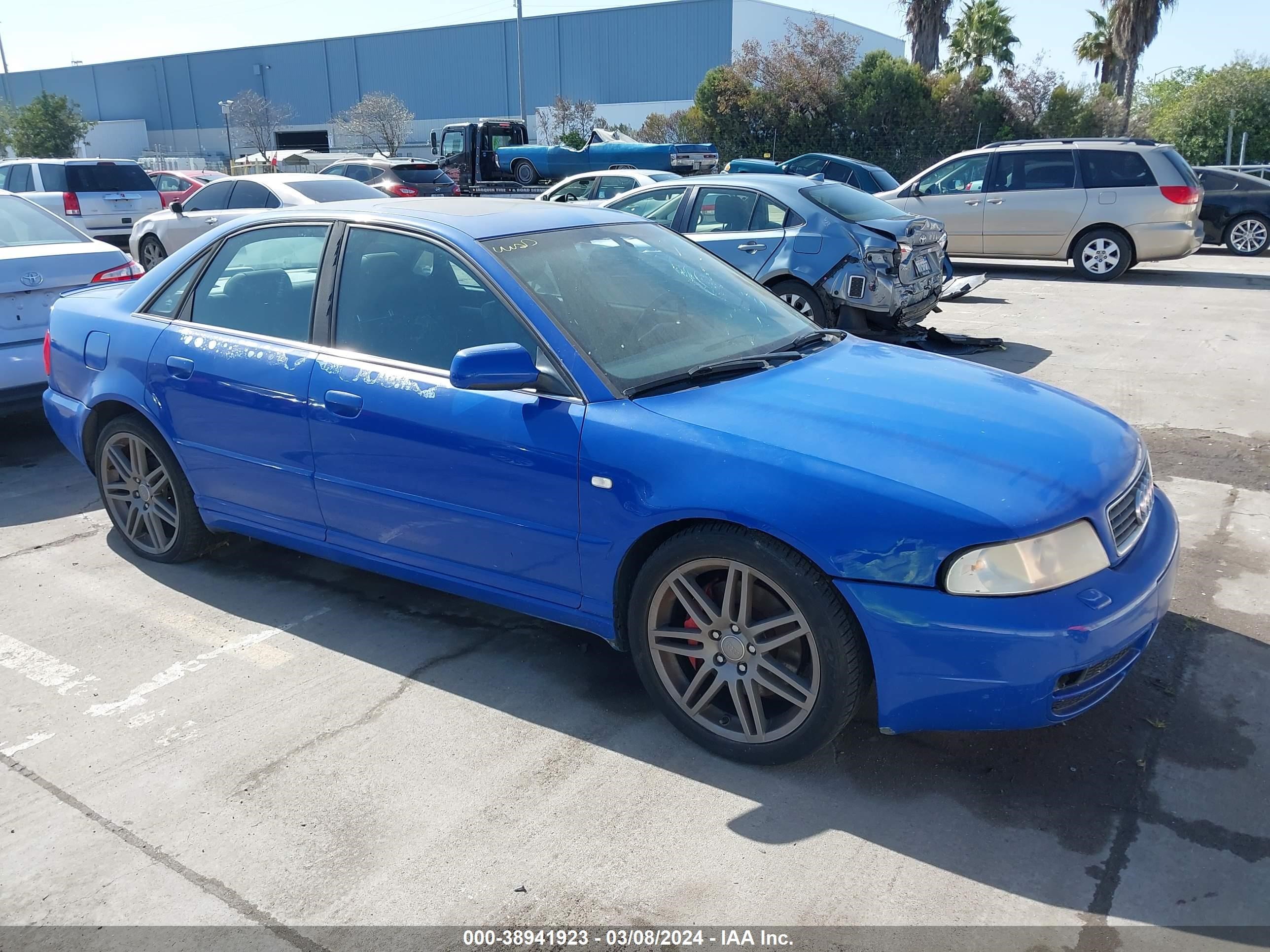 AUDI S4 2001 waurd68d61a139404