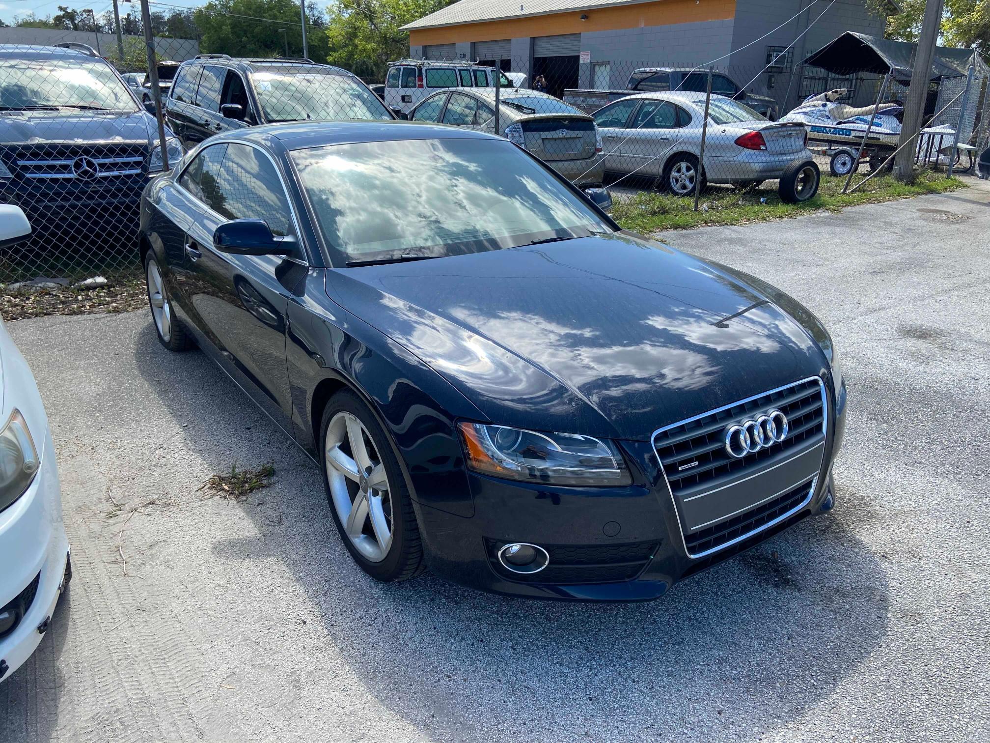 AUDI A5 PREMIUM 2010 waurfafr2aa029154