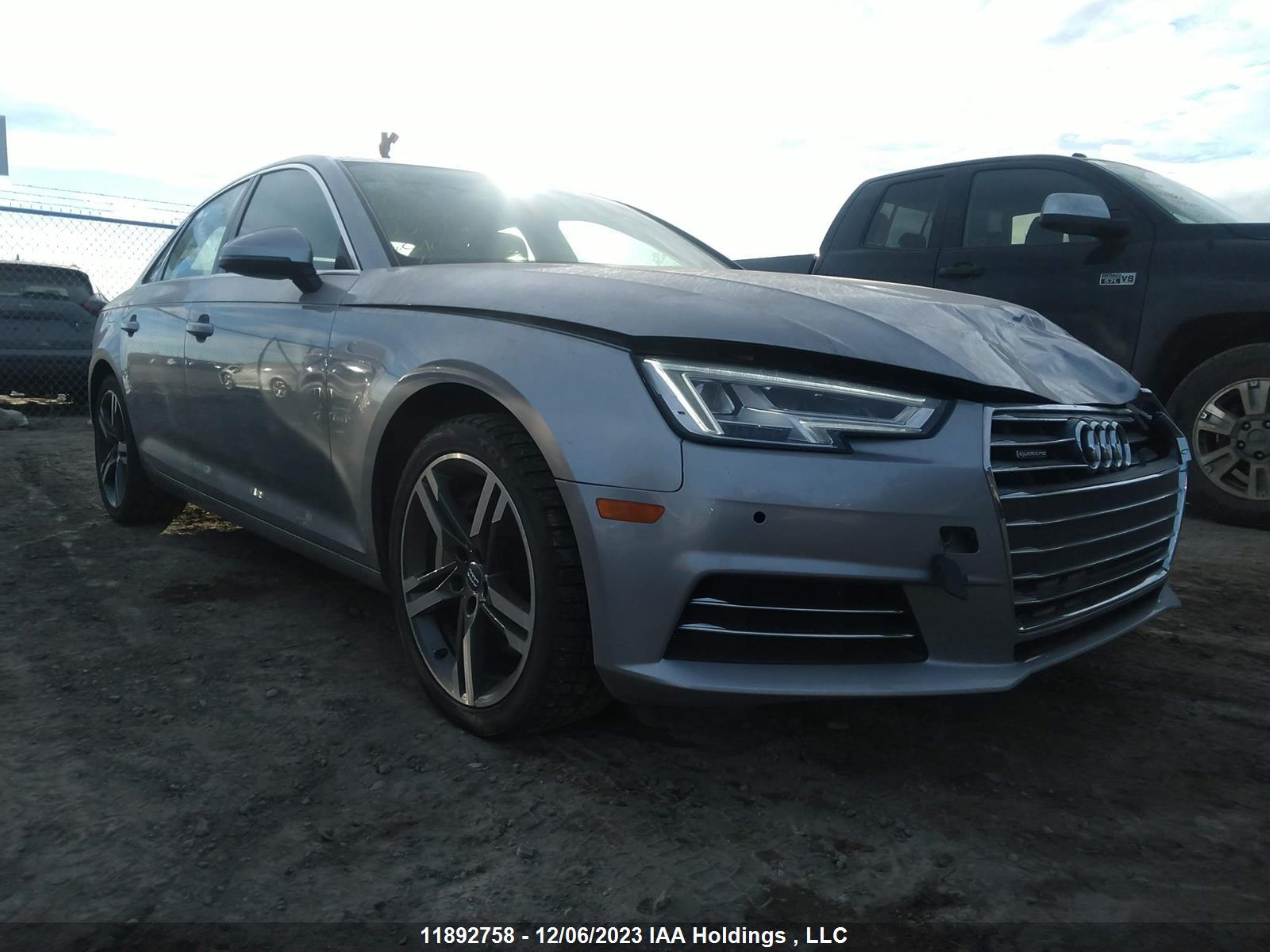 AUDI A4 2017 waurnaf40hn064625