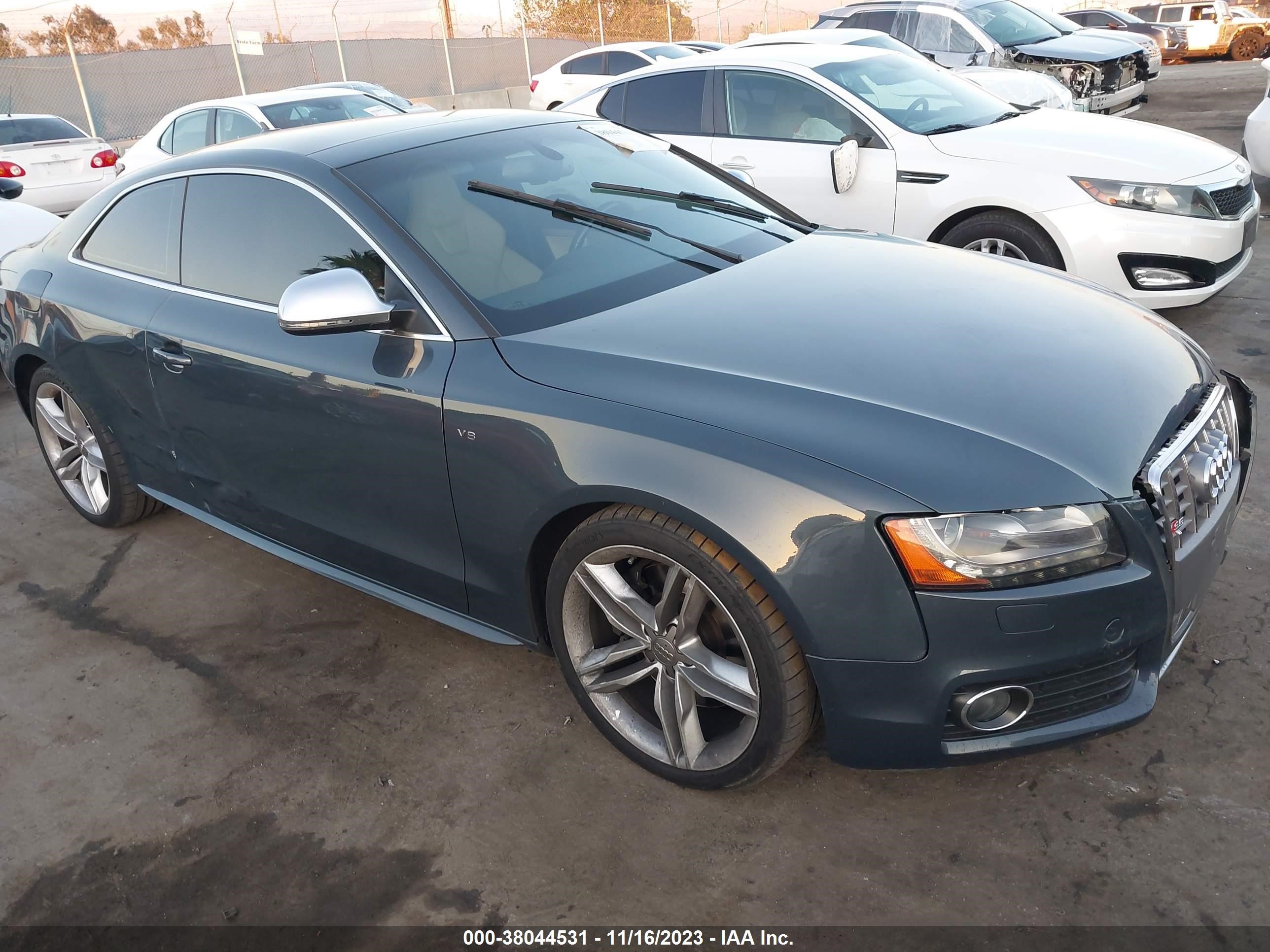 AUDI S5 2009 waurv78t49a039887