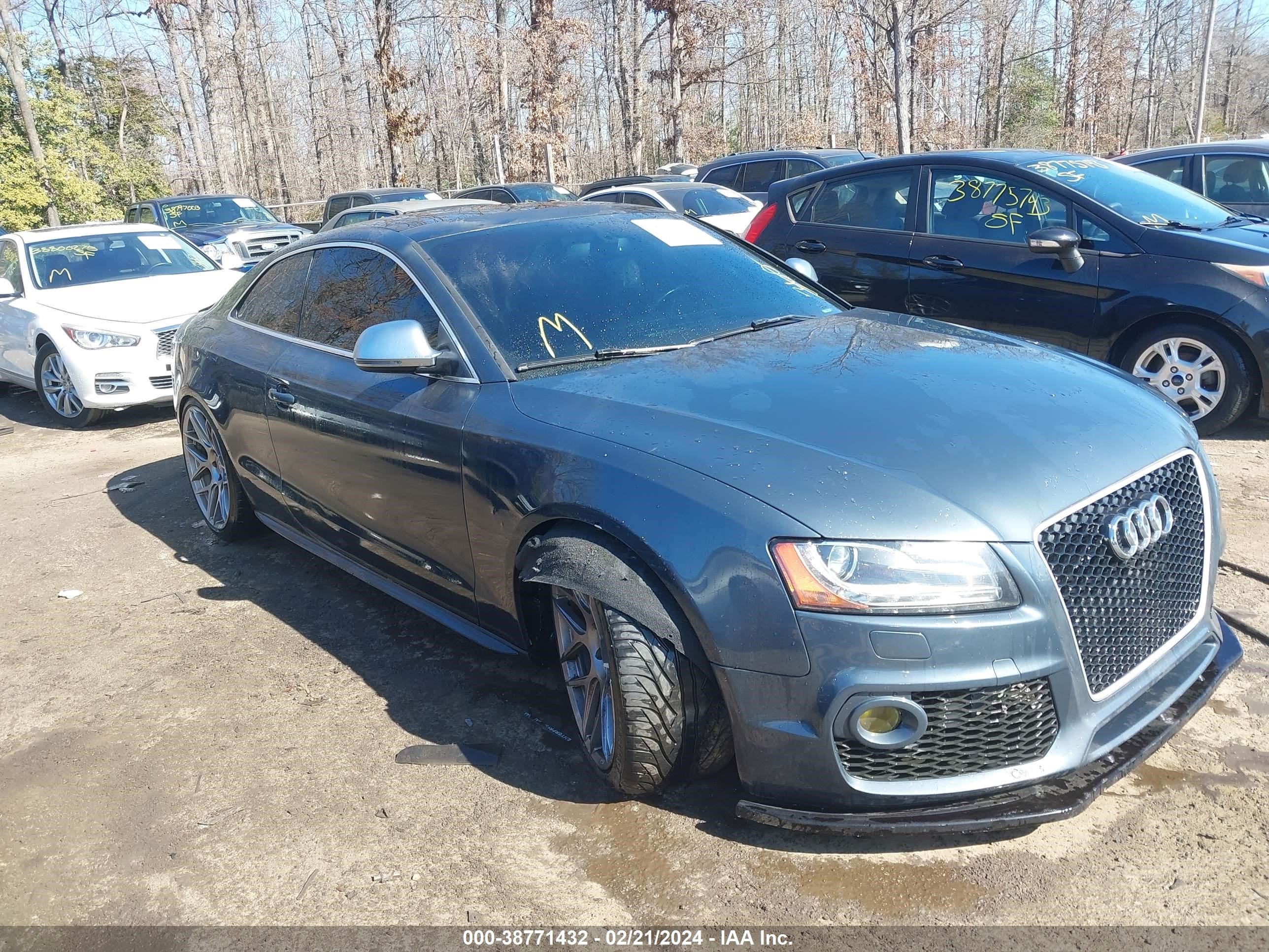 AUDI S5 2009 waurv78t79a016524