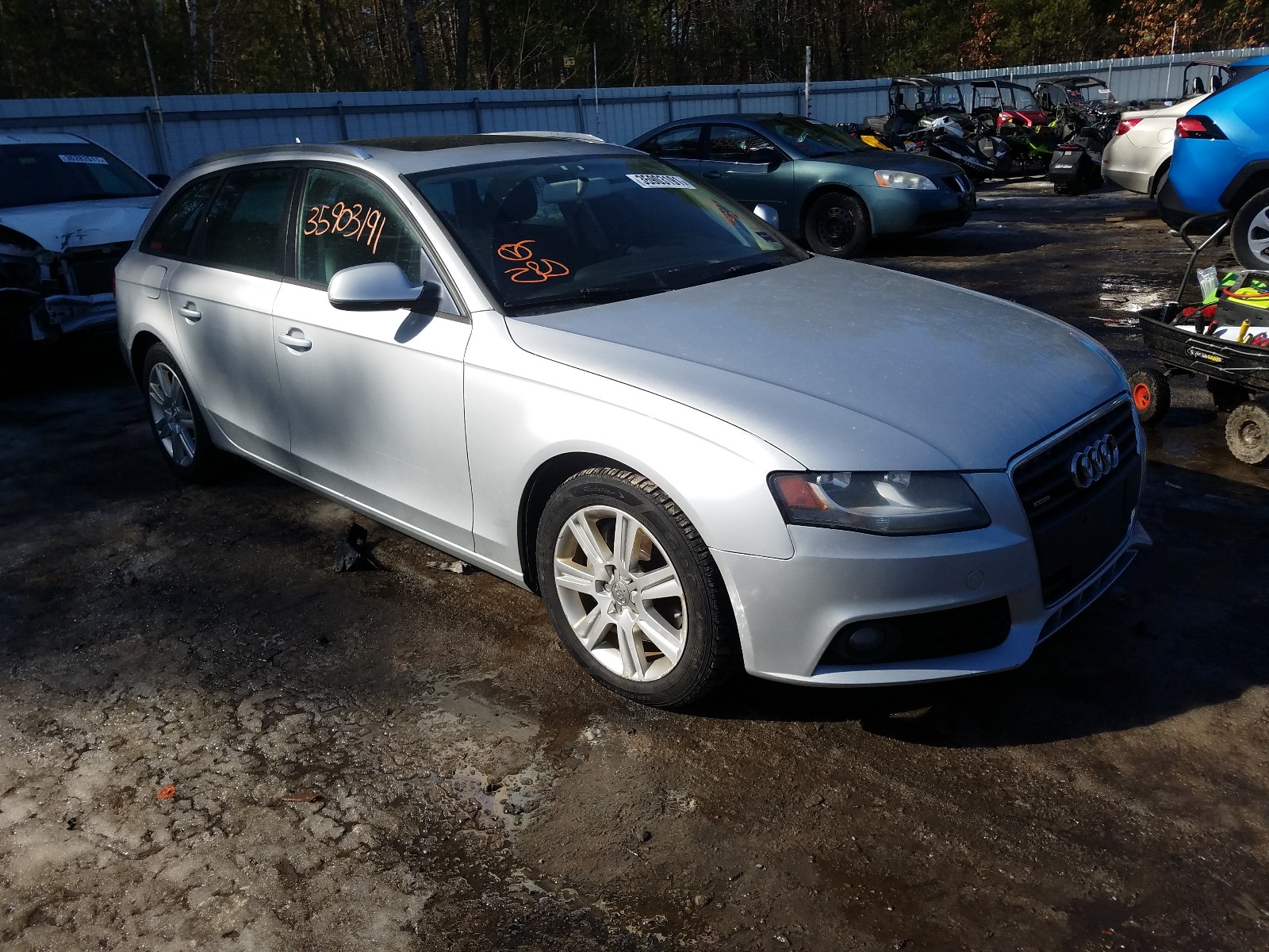 AUDI A4 PREMIUM 2011 wausfafl1ba041942