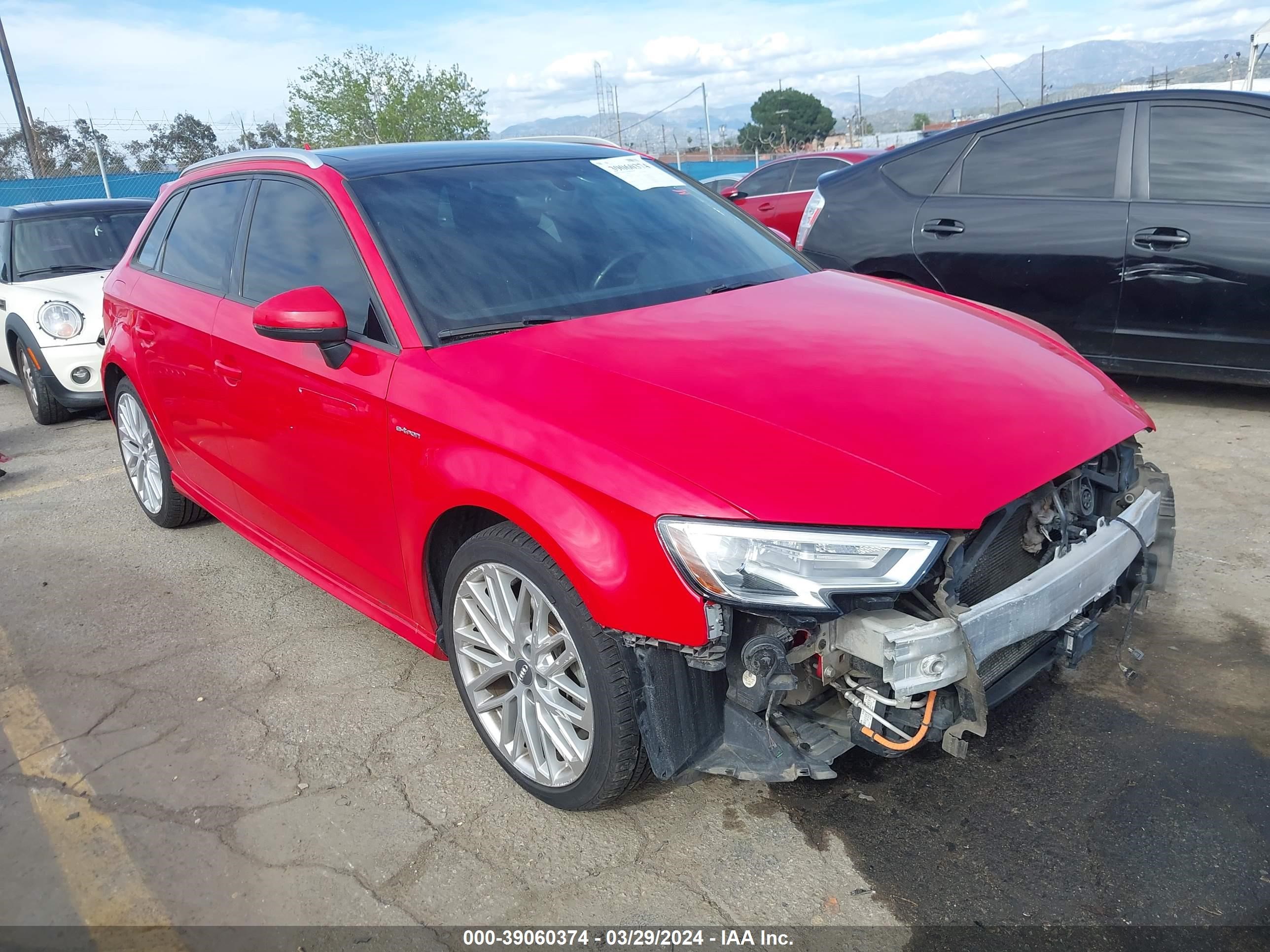 AUDI A3 2018 wauupbffxja071364