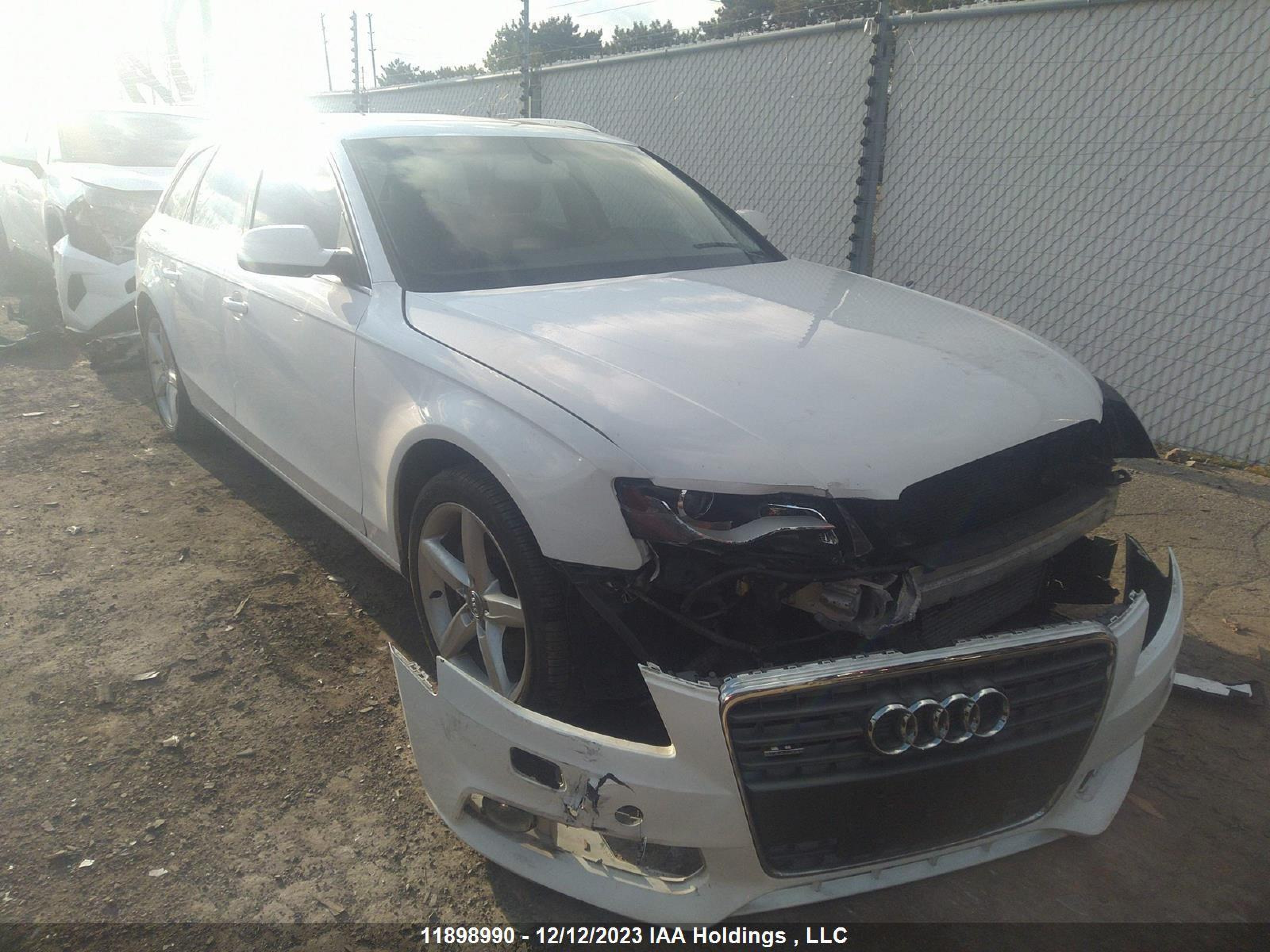 AUDI A4 2011 wauwfcfl7ba087093