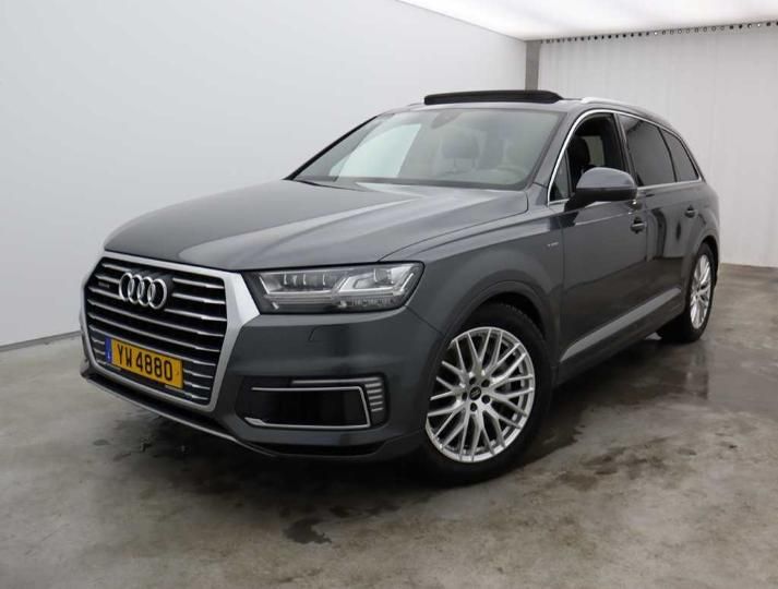 AUDI Q7&#3915 2017 wauzzz4m4hd034619