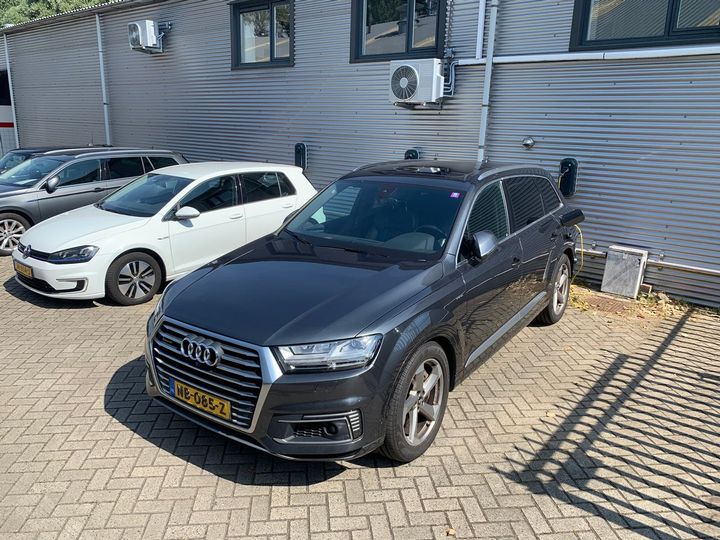 AUDI Q7 2016 wauzzz4m7hd018480