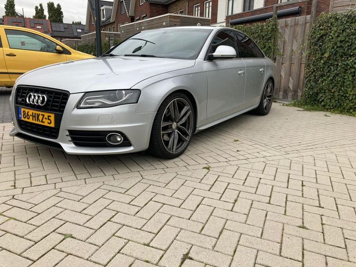 AUDI A4 2009 wauzzz8k09n048697