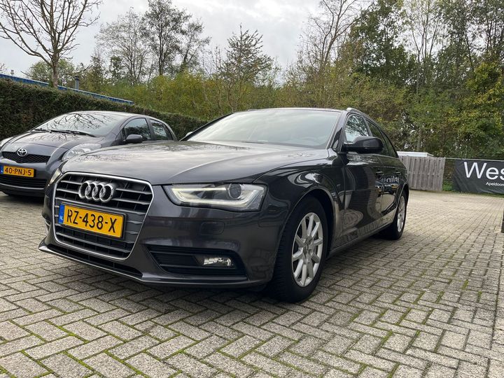 AUDI A4 AVANT 2015 wauzzz8k1fa124981