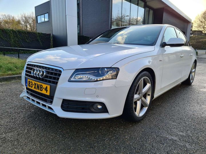 AUDI A4 2012 wauzzz8k3ba137323