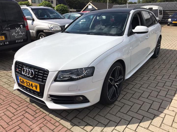 AUDI A4 AVANT 2011 wauzzz8k3ba176431