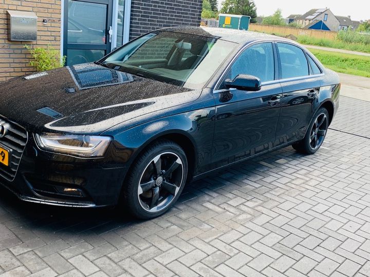 AUDI A4 2012 wauzzz8k3da072590