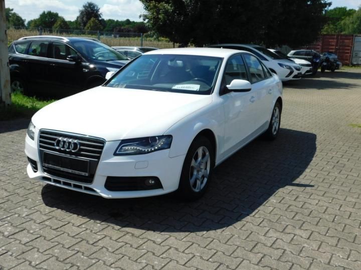 AUDI A4 2011 wauzzz8k8ca030639