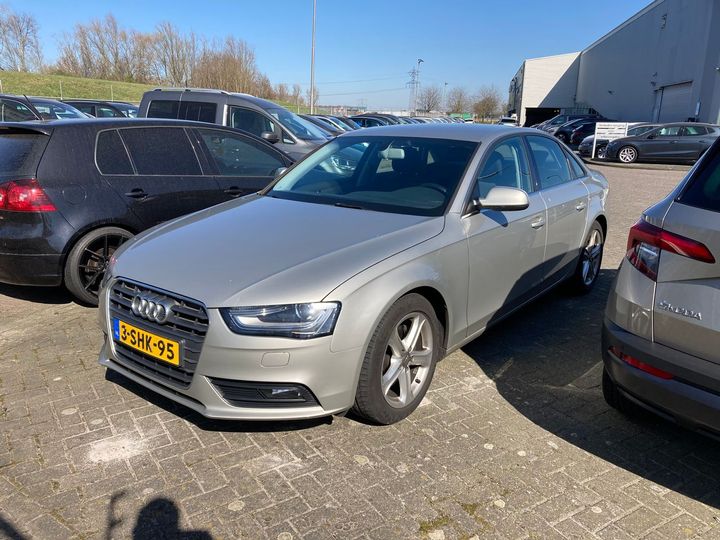 AUDI A4 2013 wauzzz8k8en008720