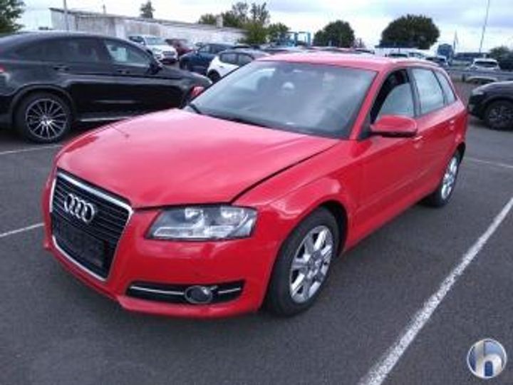 AUDI A3 SPORTBACK 2011 wauzzz8p3ba159558