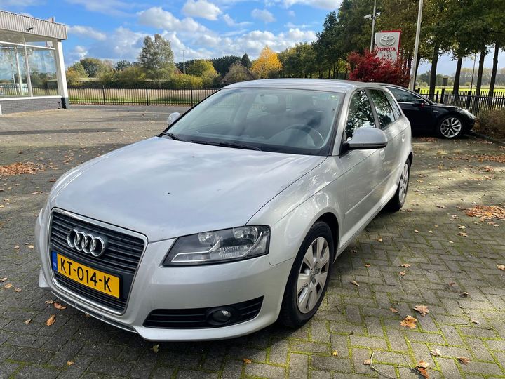 AUDI A3 SPORTBACK 2009 wauzzz8p59a070066