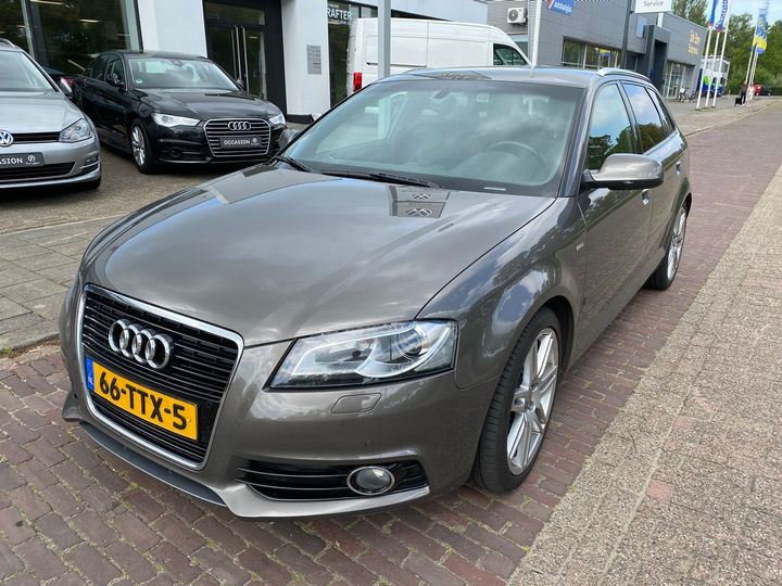 AUDI A3 SPORTBACK 2012 wauzzz8p5ca141581