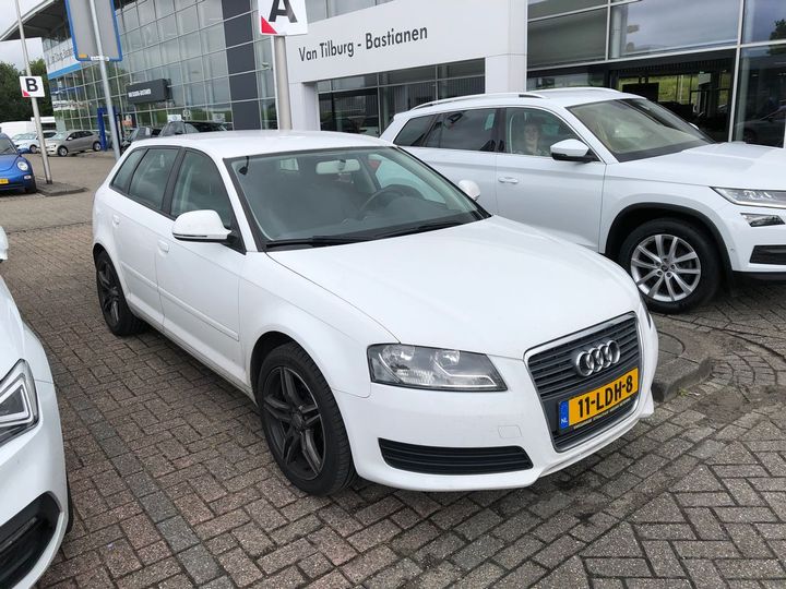 AUDI A3 SPORTBACK 2010 wauzzz8p9aa137580