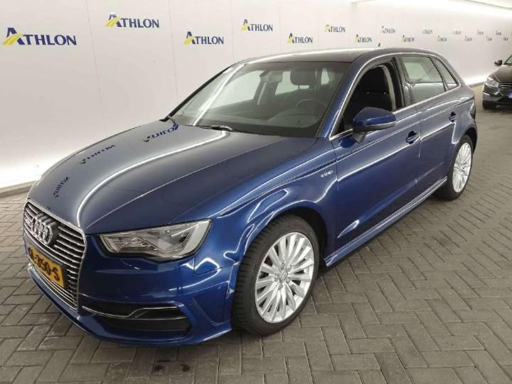 AUDI A3 SPORTBACK 2015 wauzzz8v0ga004813