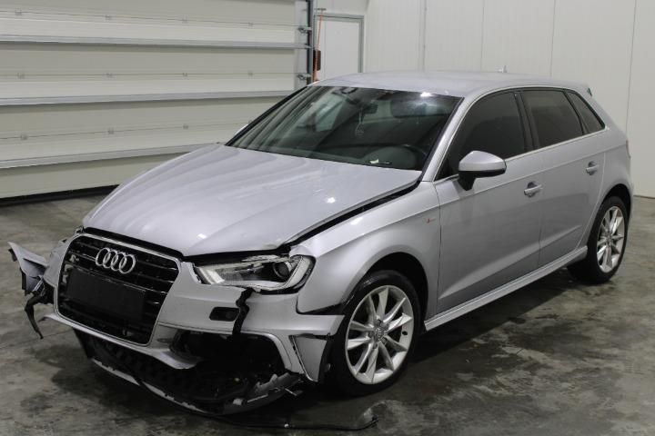 AUDI A3 SPORTBACK 2015 wauzzz8v0ga086624