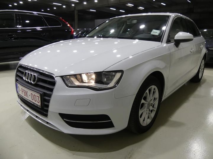 AUDI A3 SPORTBACK 2016 wauzzz8v0ga167199