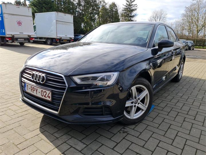 AUDI A3 BERLINE 2017 wauzzz8v0h1054256